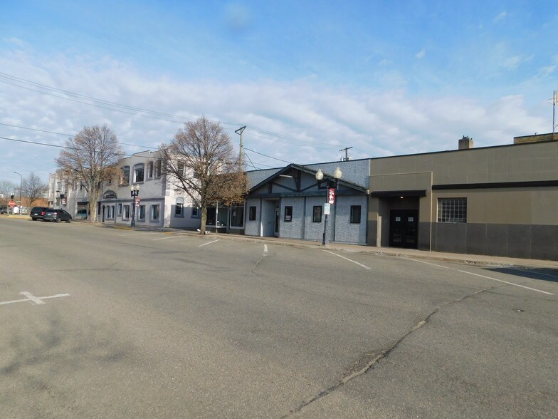 More Photos Of 207 4th St NW, Bemidji Storefront Retail Office For Lease