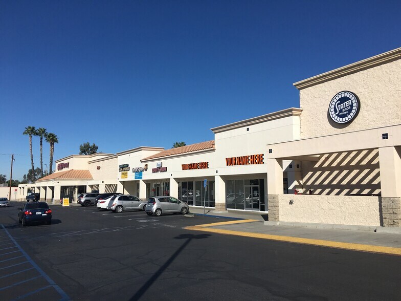 More Photos Of 210 E Stetson Ave, Hemet Supermarket For Lease