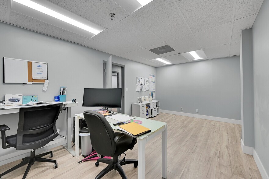 More Photos Of 895 SW 30th Ave, Pompano Beach Unknown For Lease