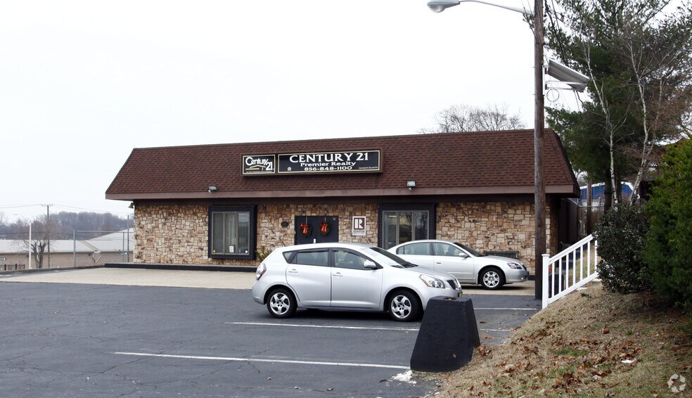 Primary Photo Of 1012 Mantua Pike, Woodbury Heights Office For Lease
