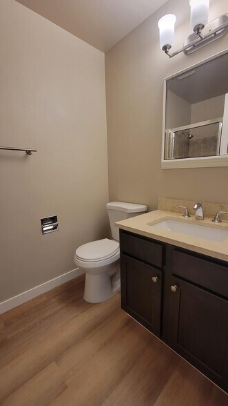 More Photos Of 1300 14th Ave S, Seattle Apartments For Sale