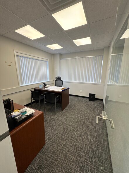 More Photos Of 255 Hudson St, Hackensack Warehouse For Lease