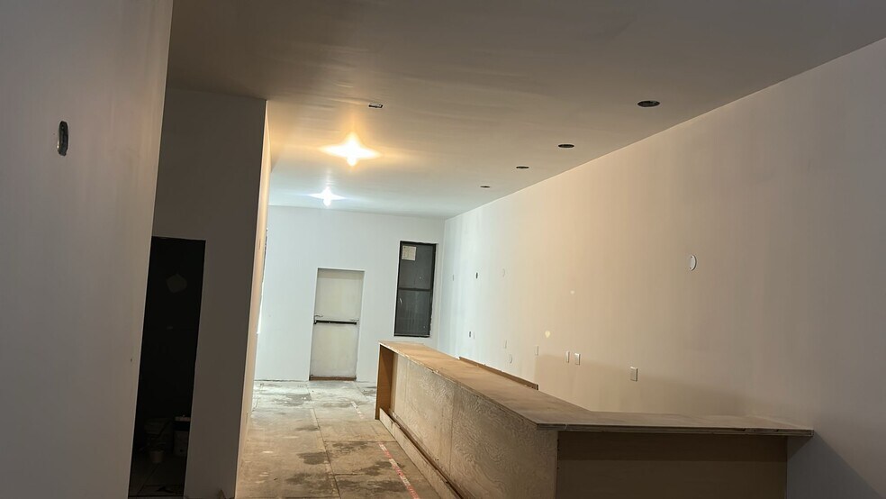 More Photos Of 139 Kingston Ave, Brooklyn Storefront Retail Residential For Lease