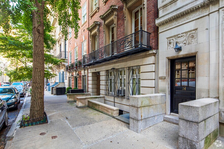 More Photos Of 16 E 73rd St, New York Apartments For Sale