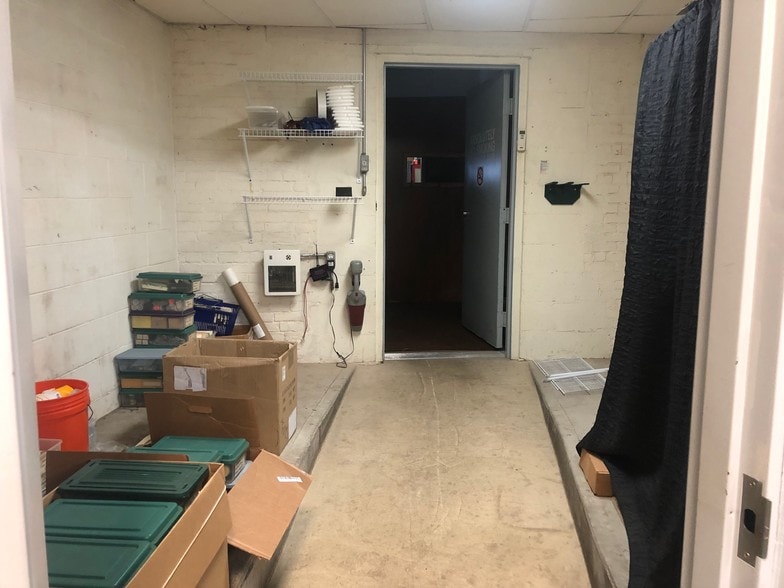 More Photos Of 781 S Front St, Columbus Storefront For Lease