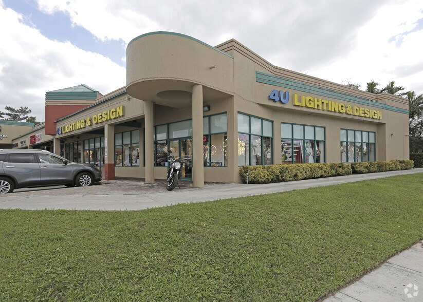 More Photos Of 16101-16173 Biscayne Blvd, North Miami Beach Coworking Space