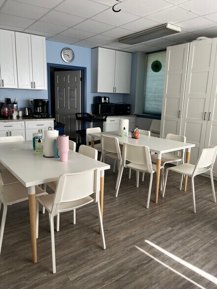 More Photos Of 1451 Belle Haven Rd, Alexandria Medical For Sale