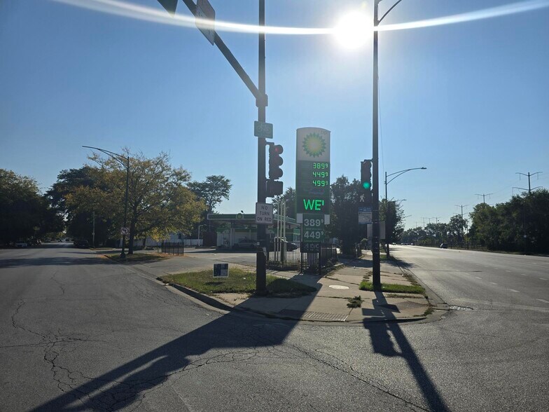 More Photos Of 7603-7605 S Chicago Ave, Chicago General Retail For Sale