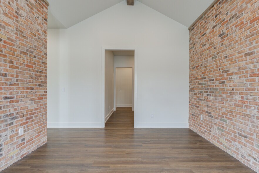 More Photos Of 8922 County Road 6820, Lubbock Warehouse For Sale