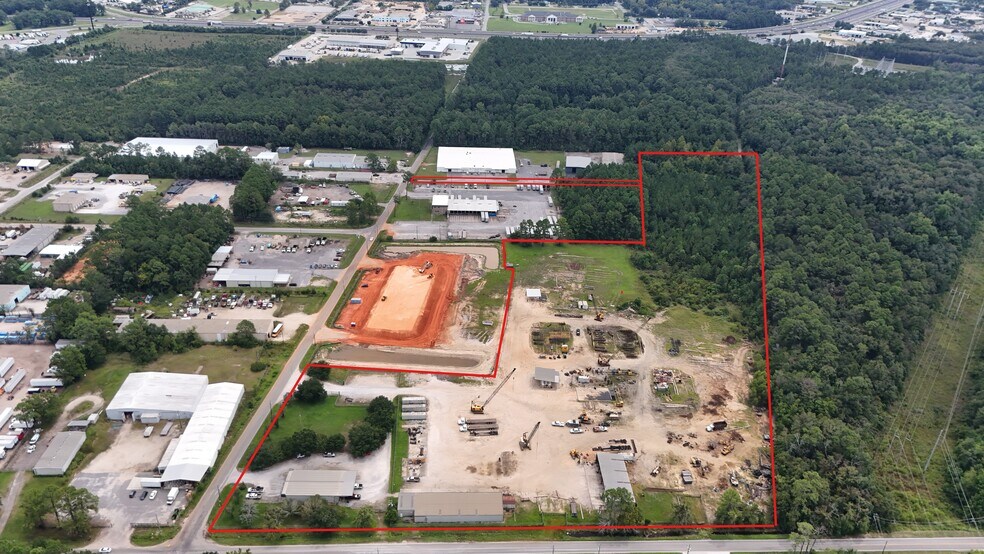 More Photos Of 3221 Anton St, Mobile Contractor Storage Yard For Sale