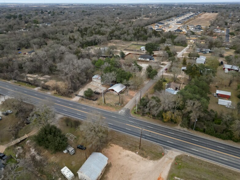 More Photos Of 3505 N Texas Ave, Bryan Freestanding For Sale