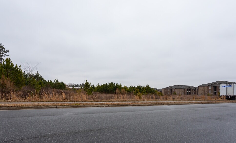 More Photos Of 11008 Ingleside Pl, Raleigh Apartments For Lease