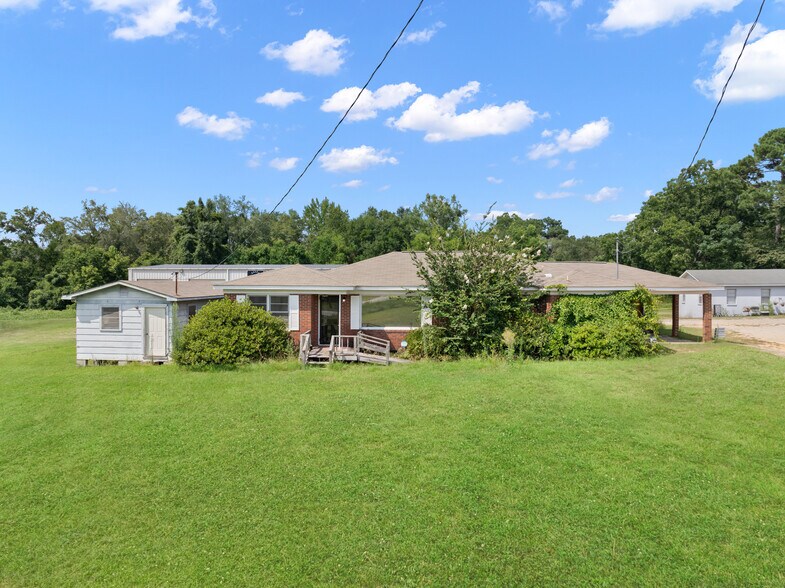 More Photos Of 23060 Us Highway 80 E, Statesboro Warehouse For Sale