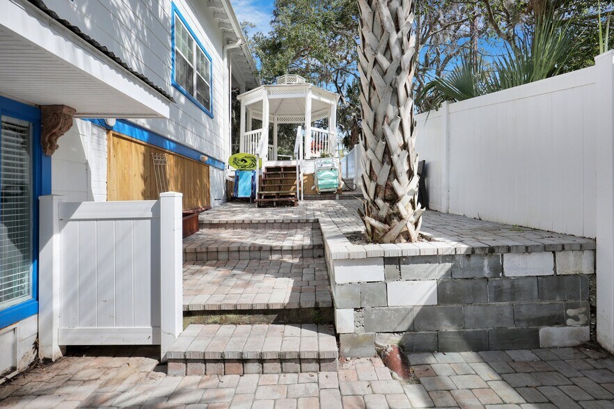More Photos Of 24 Van Horne Ave, Tybee Island Hospitality For Sale