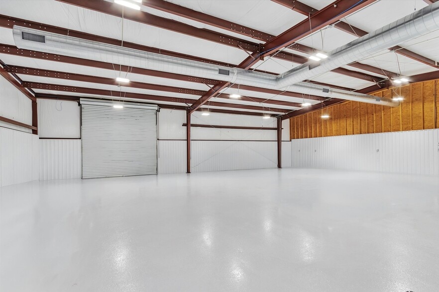 More Photos Of 12585 Rose Rd, Willis Warehouse For Sale