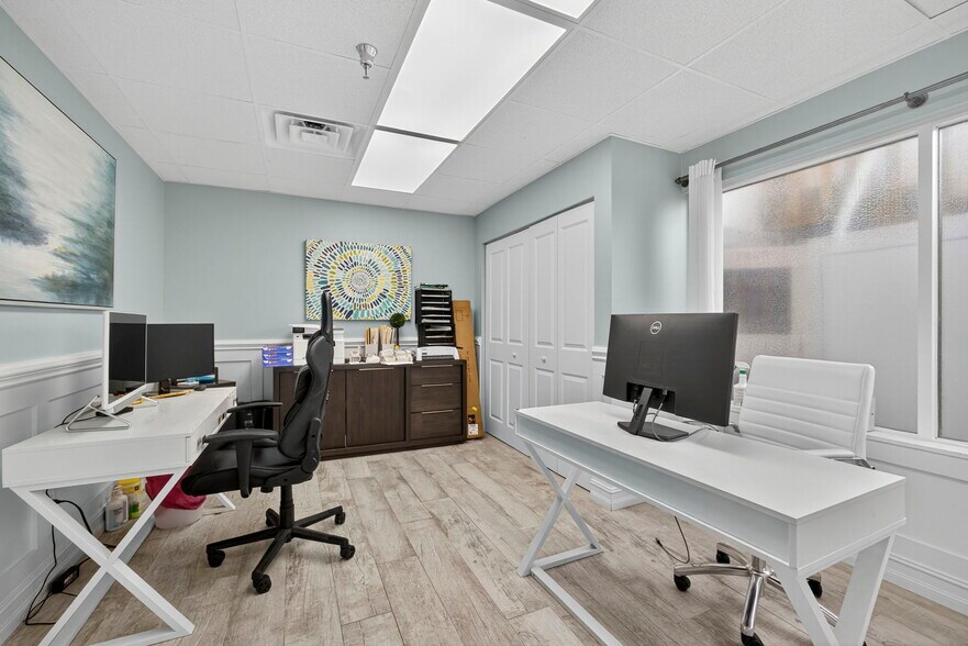 More Photos Of 685 Royal Palm Beach Blvd, Royal Palm Beach Medical For Sale