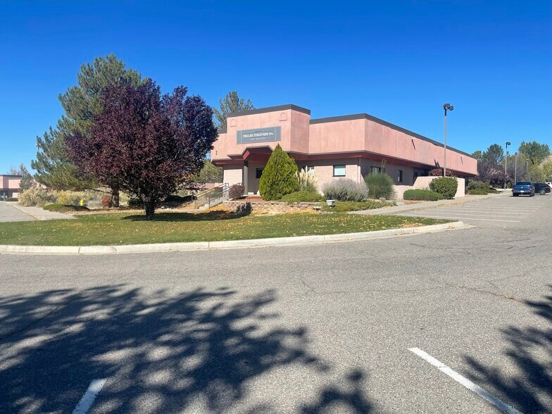 More Photos Of 2700 Farmington Ave, Farmington Office For Sale