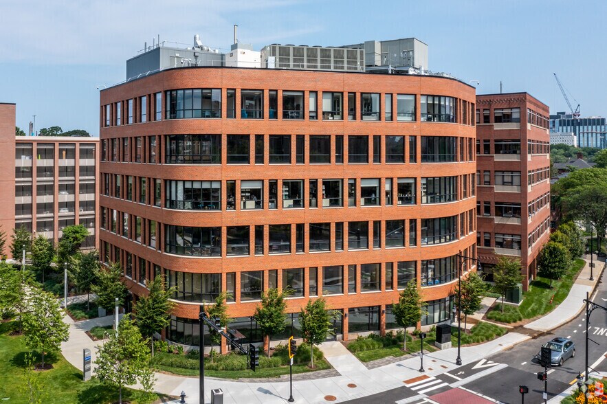 More Photos Of 1 Brookline Pl, Brookline Office For Sale