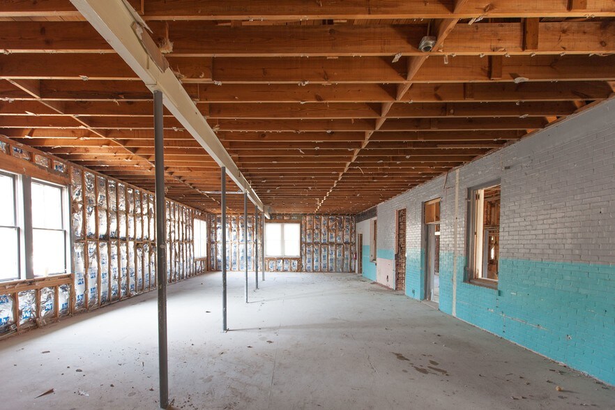 More Photos Of 2512 Habersham St, Savannah Medical For Lease