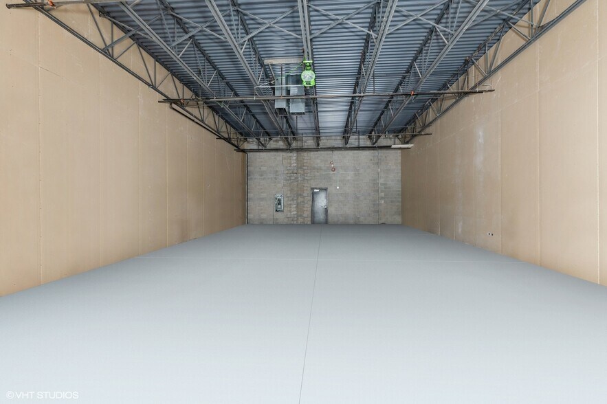 More Photos Of 16703 S Harlem Ave, Tinley Park Storefront For Lease