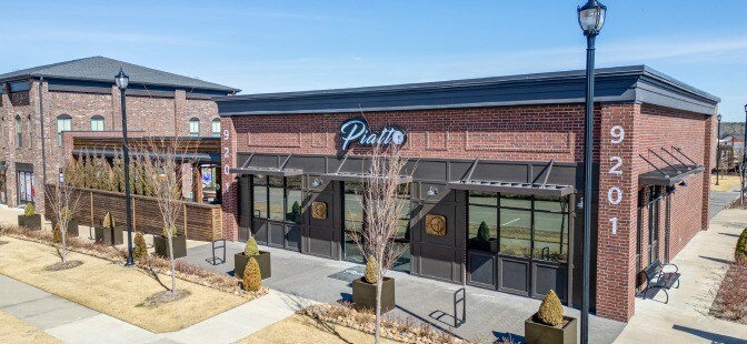 Primary Photo Of 9201 Ra Young Jr Dr, Fort Smith Restaurant For Sale