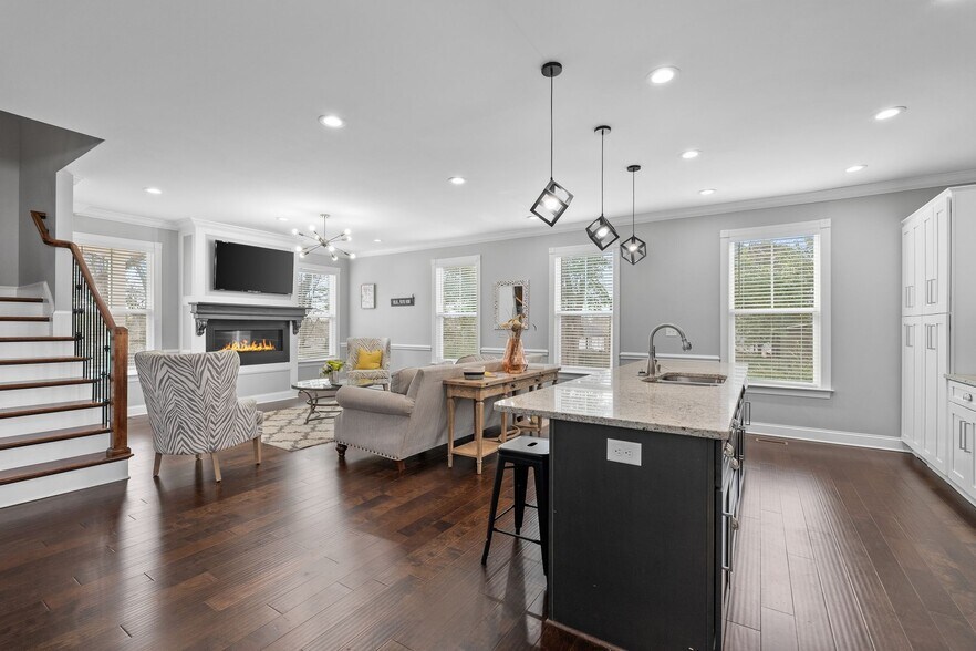 More Photos Of , Greenville Multifamily For Sale