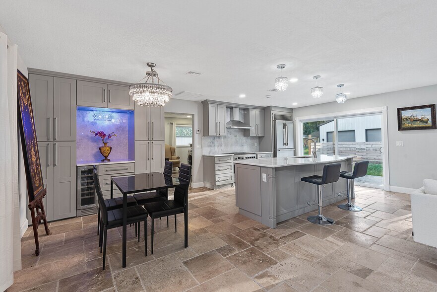 More Photos Of 5062 N Ocean Shore Blvd, Palm Coast Restaurant For Sale