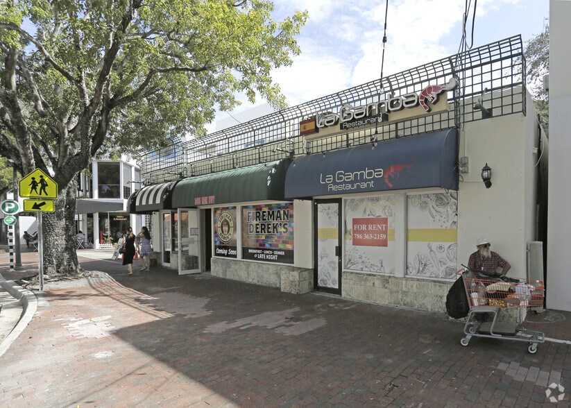 More Photos Of 3433-3437 Main Hwy, Miami Storefront For Lease