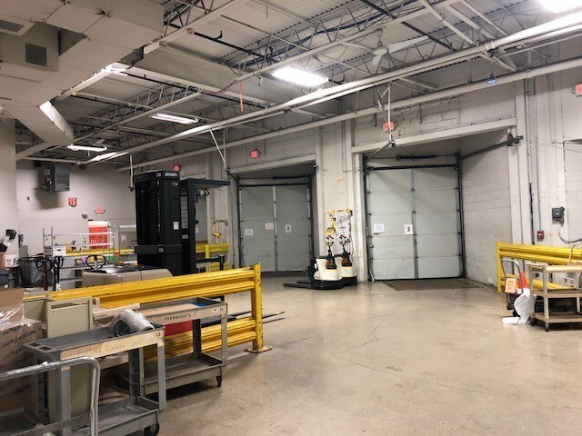 More Photos Of 255 Phillipi Rd, Columbus Research And Development For Lease