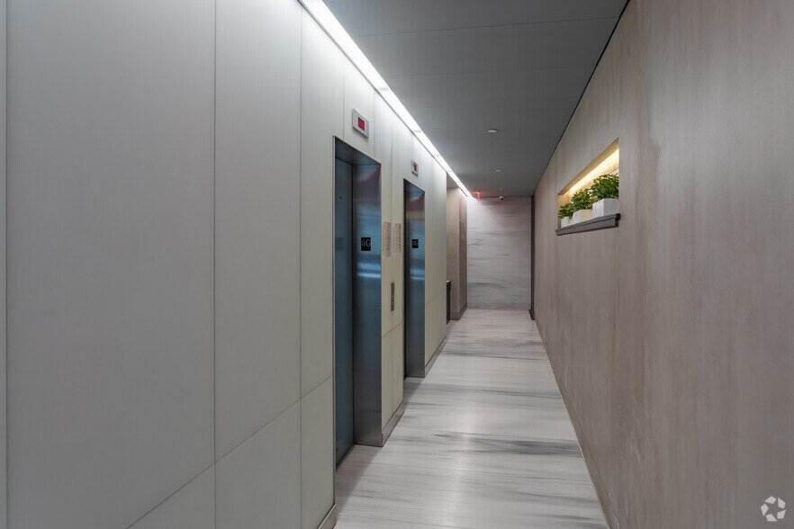 More Photos Of 261 W 28th St, New York Apartments For Sale