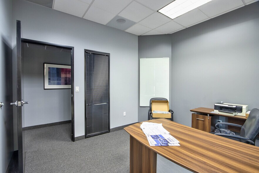 More Photos Of 38605 Calistoga Dr, Murrieta Medical For Sale