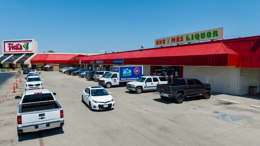 More Photos Of 1603-1617 Spencer Hwy, South Houston Unknown For Lease