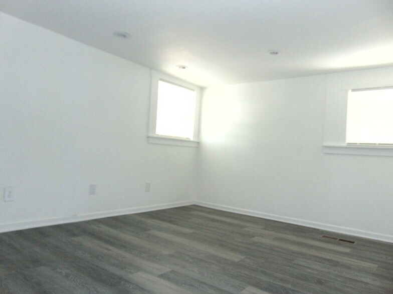 More Photos Of 6277 Memorial Dr, Stone Mountain Medical For Sale