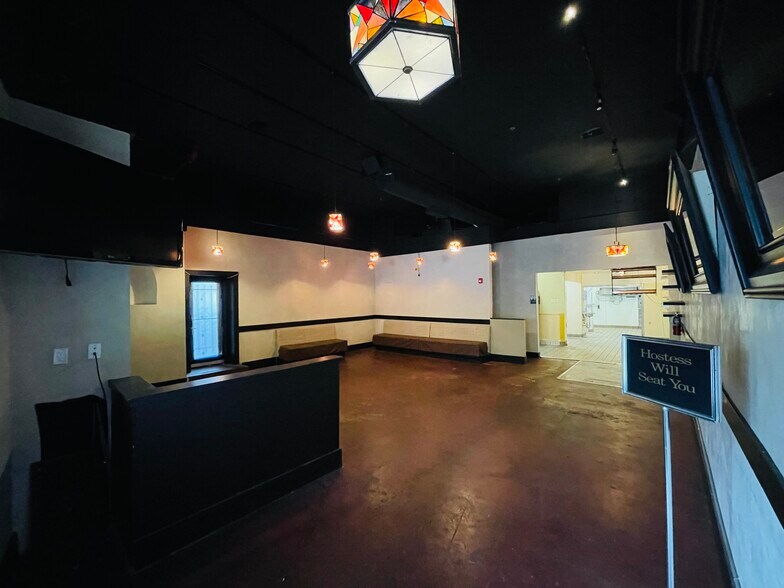 More Photos Of 115 San Anselmo Ave, San Anselmo Restaurant For Lease