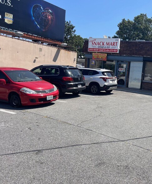More Photos Of 670 Central Park Ave, Yonkers Storefront Retail Office For Lease