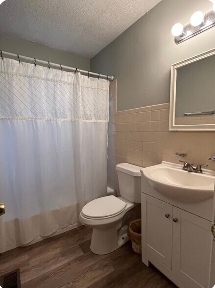 More Photos Of 1110 17th Ave S, Nashville Apartments For Sale
