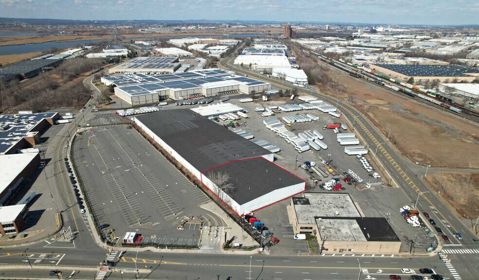 Primary Photo Of 630 New County Rd, Secaucus Truck Terminal For Lease