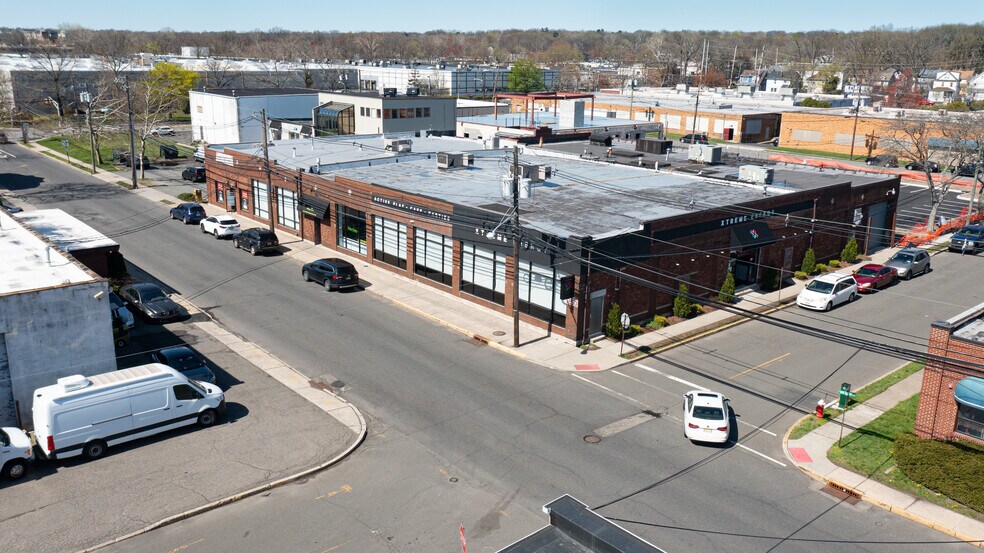 Primary Photo Of 250 S Van Brunt St, Englewood Manufacturing For Lease