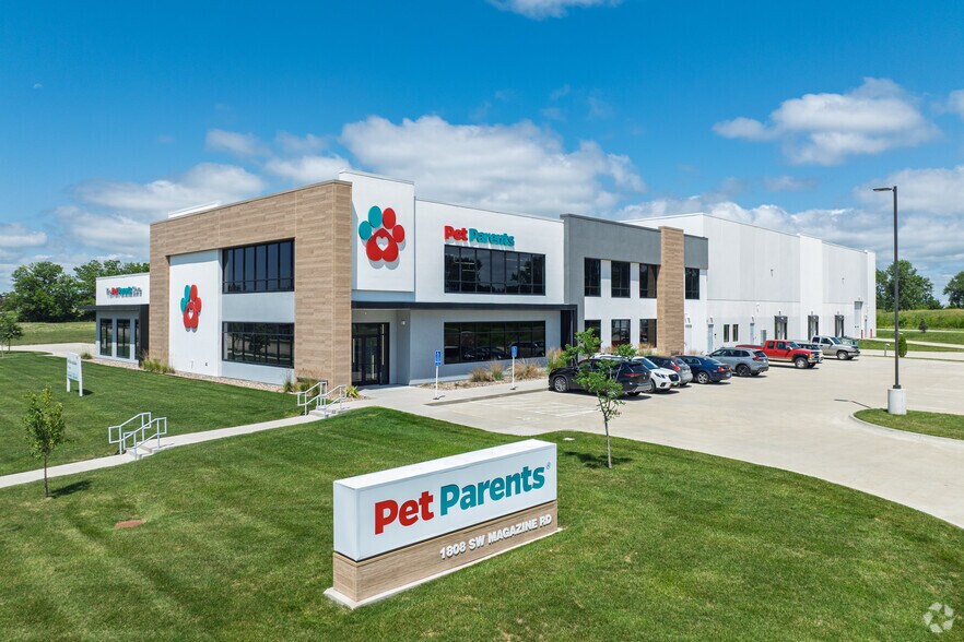 Primary Photo Of 1808 SW Magazine Rd, Ankeny Office For Lease