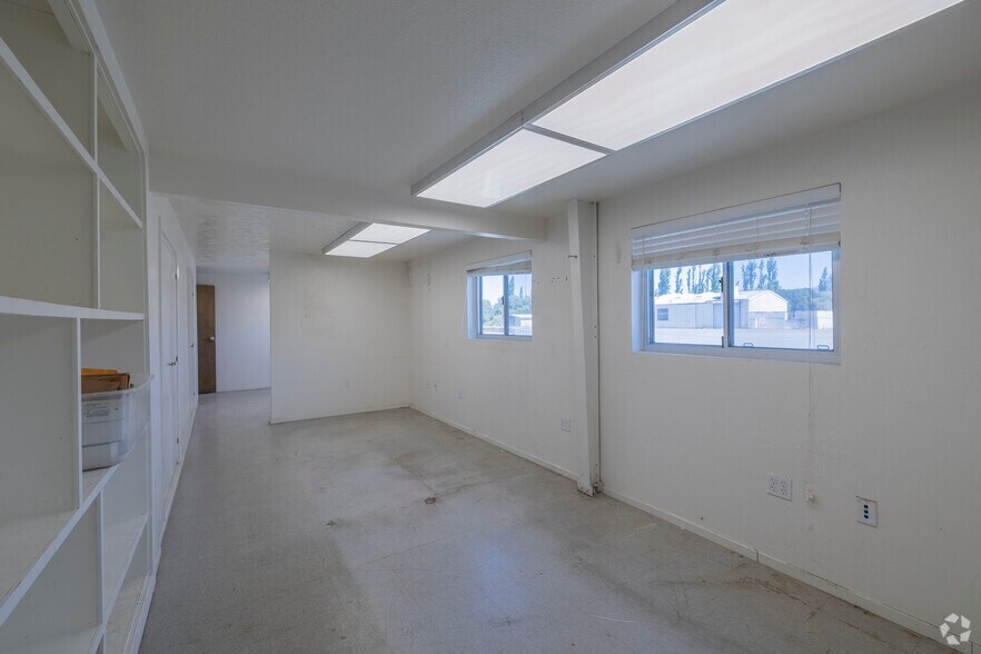 More Photos Of 2301 Napa Vallejo Hwy, Napa Land For Lease