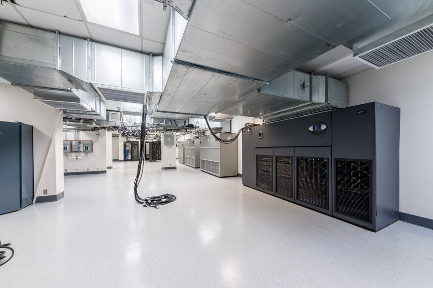 More Photos Of 347 W Main St, Clarksburg Office For Sale