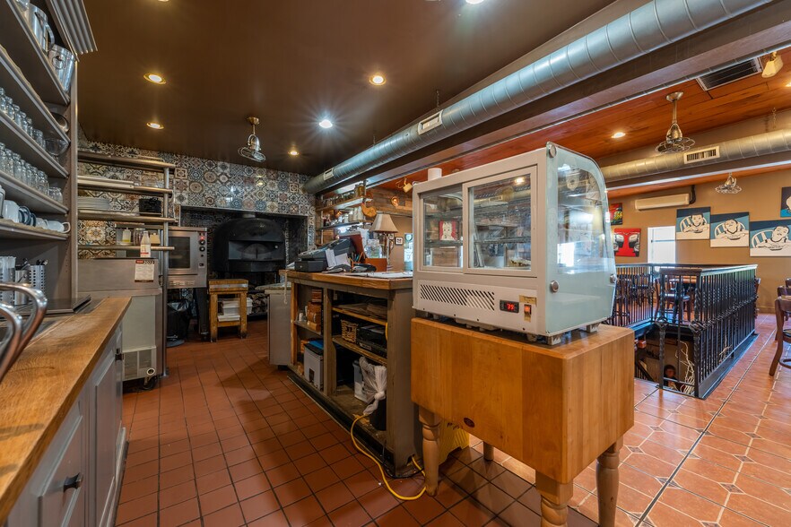 More Photos Of 424 N Main St, Souderton Restaurant For Sale