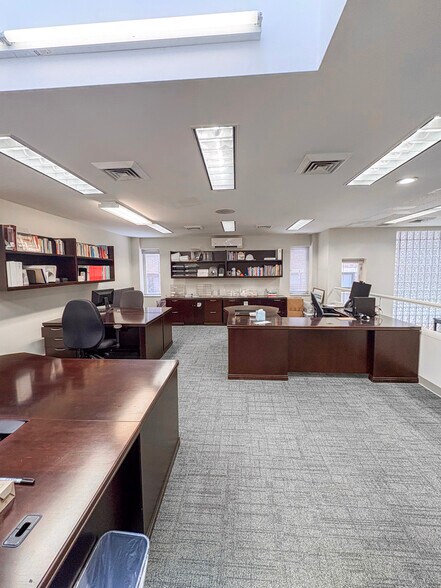 More Photos Of 516 W 112th St, New York Apartments For Lease