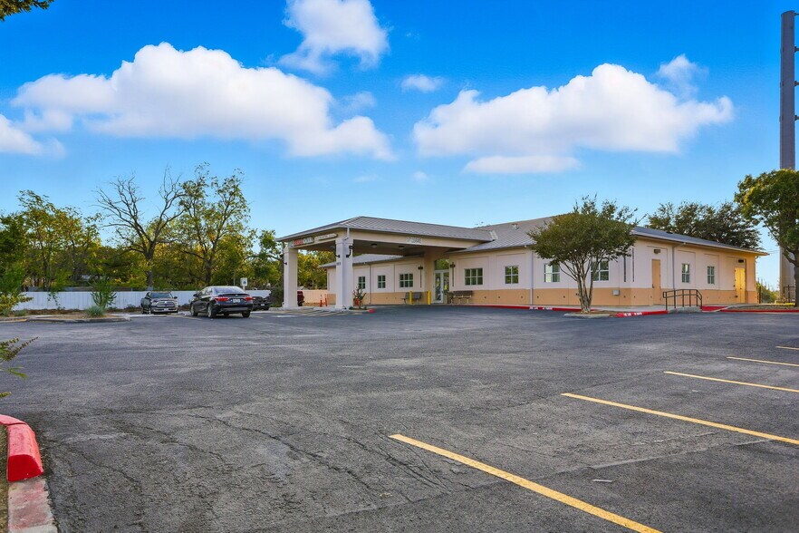 More Photos Of 137 Palo Alto Rd, San Antonio Healthcare For Sale
