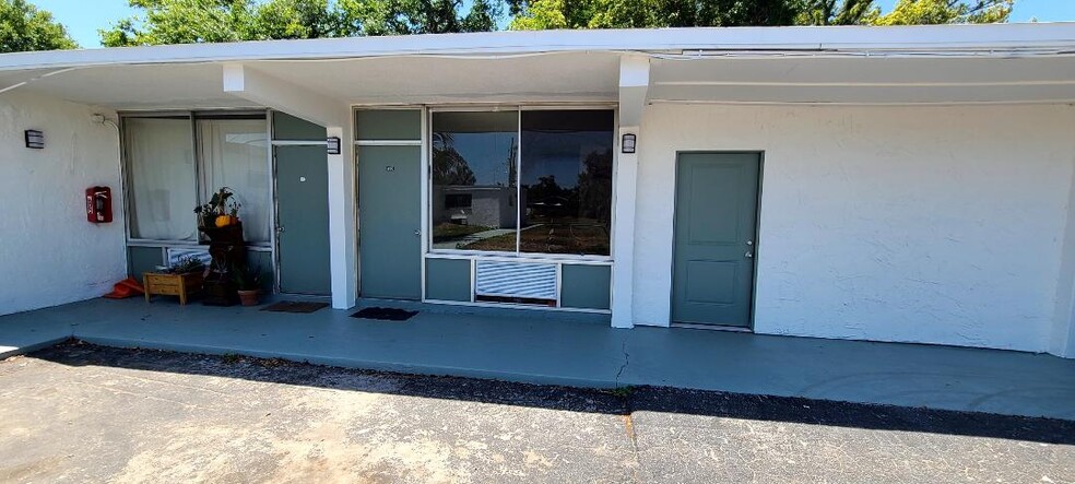 More Photos Of 427 E Kennedy Blvd, Maitland Apartments For Sale