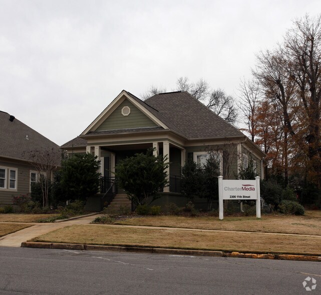 Primary Photo Of 2306 11th St, Tuscaloosa Office Residential For Lease