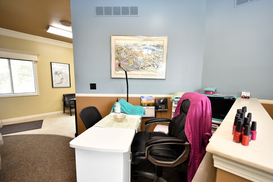 More Photos Of 11522 Davis St, Grand Blanc Office Residential For Sale