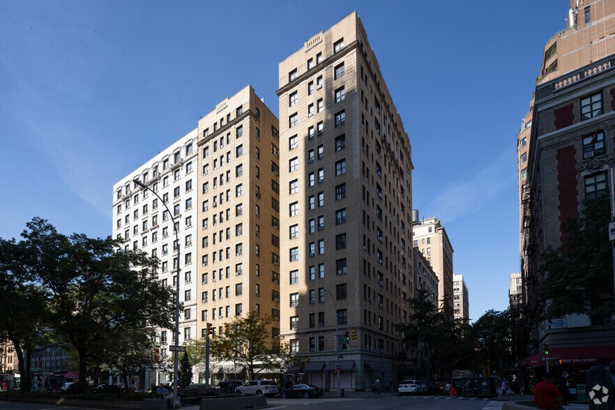Primary Photo Of 250 W 85th St, New York Apartments For Lease