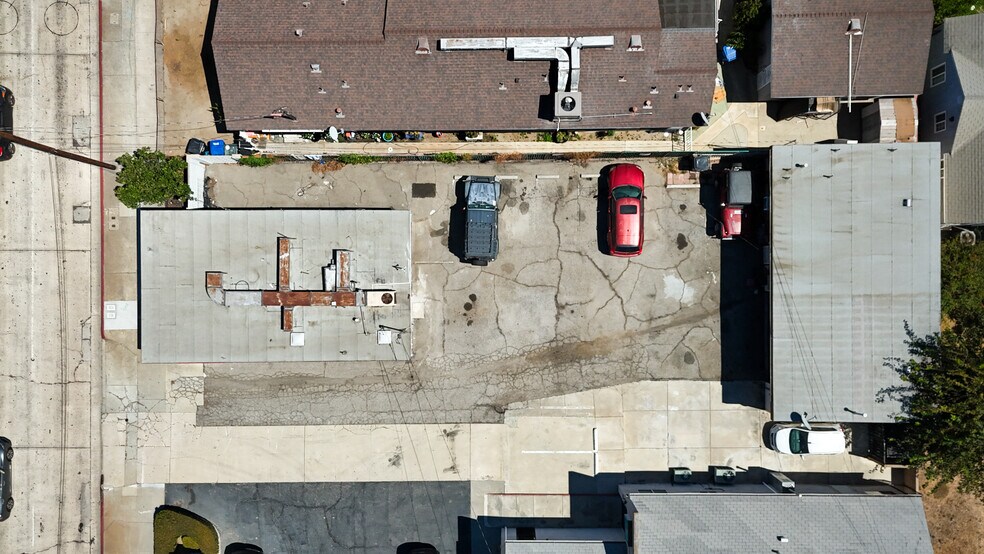 More Photos Of 605 W Beverly Blvd, Montebello Storefront Retail Residential For Sale