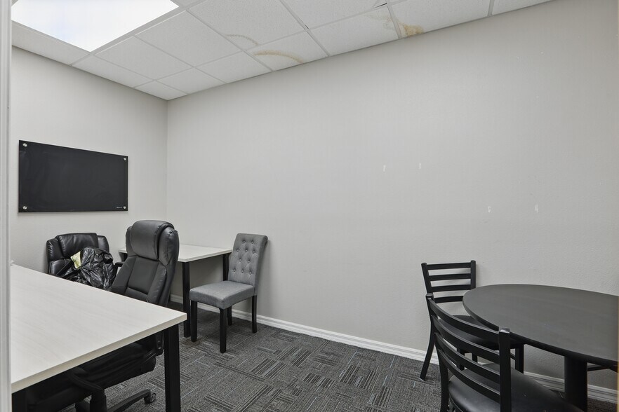 More Photos Of 5639 Hansel Ave, Orlando Medical For Lease